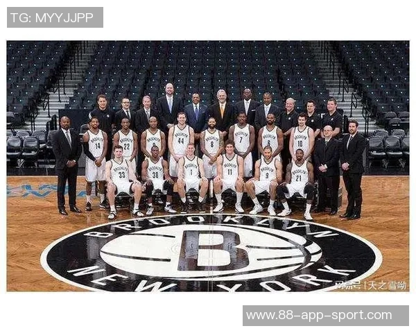 篮网队记透露克洛尼将继续留队下赛季球队选项已被执行 篮网队记透露克洛尼将继续留队下赛季球队选项已被执行