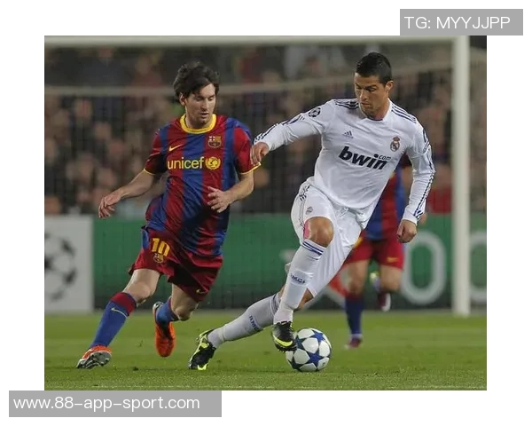 费德勒谈梅西世界杯表现称难以比较两者成就与影响力 费德勒谈梅西世界杯表现称难以比较两者成就与影响力